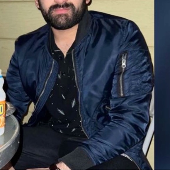 Jacket - Picture 3 of 6